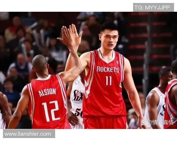 姚明如何通过坚持不懈的努力与刻苦训练成就篮球传奇人生