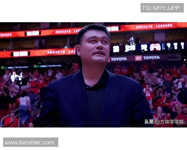 姚明亲临悉尼篮球盛会引发球迷热烈追捧与欢呼 姚明亲临悉尼篮球盛会引发球迷热烈追捧与欢呼