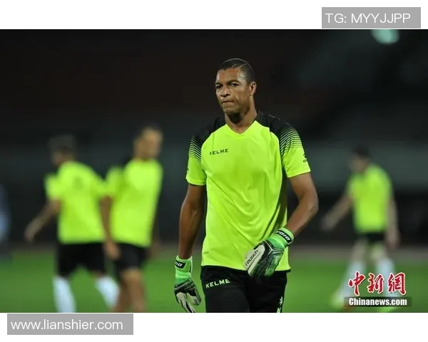 当今足坛最受欢迎的明星球员盘点与分析 当今足坛最受欢迎的明星球员盘点与分析