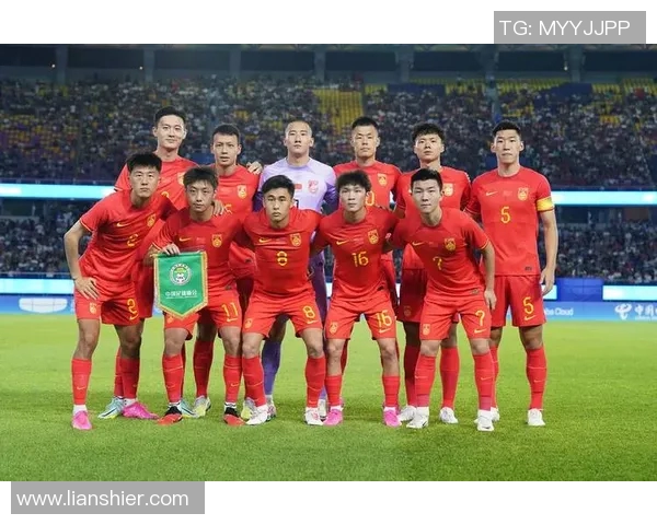 中国姓吕的足球明星盘点与他们在国际赛场上的辉煌成就分析